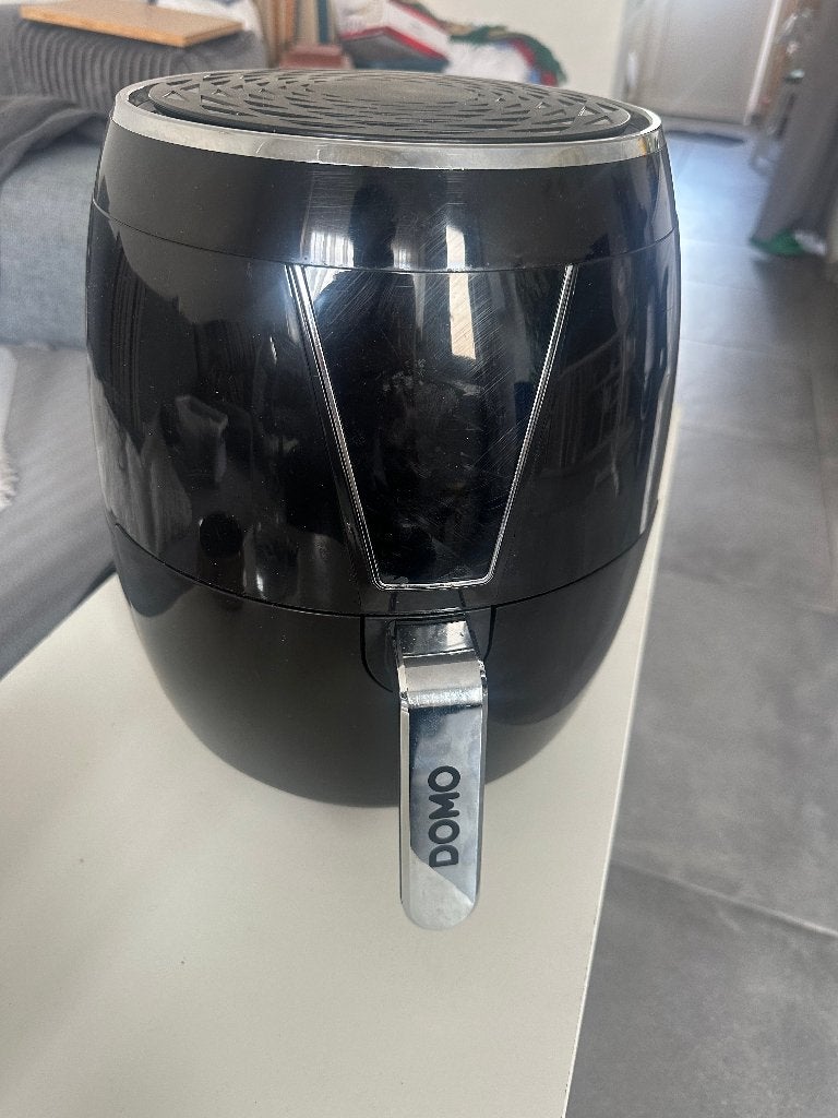 DOMO AIRFRYER DO532FR    4 L, Ophalen, Gebruikt, Airfryer, 1000 t/m 1499 gram