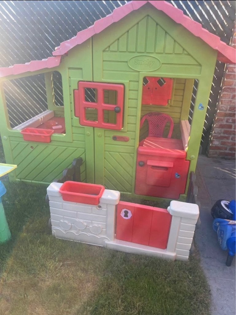Buiten speelhuis, Ophalen of Verzenden, Zo goed als nieuw, Plastic