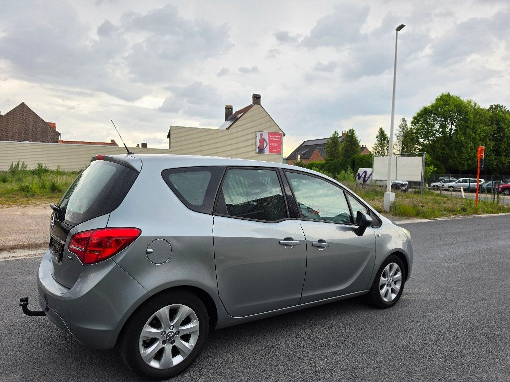 Opel Meriva 1.6cdti - 175 000km - 04/2014 EURO 6, Auto's, Voorwielaandrijving, 4 deurs, Stof, Euro 6