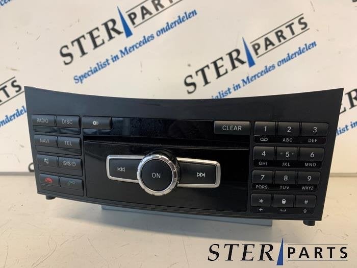 Navigatie Systeem van een Mercedes E-Klasse, Gebruikt, -, Ophalen of Verzenden, -