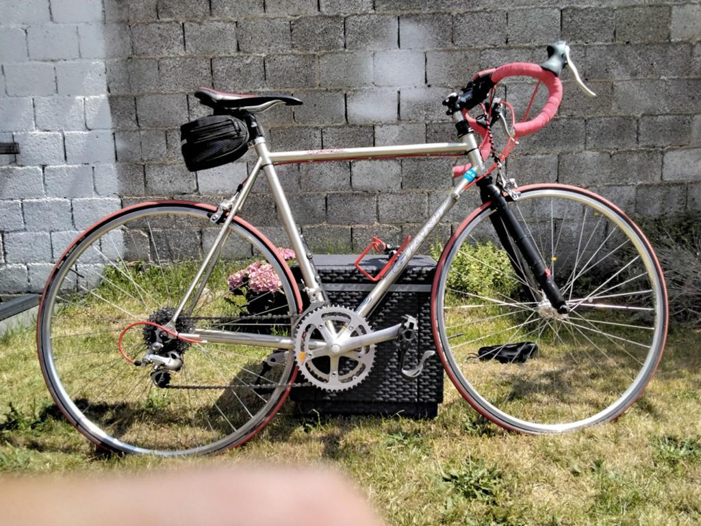 Vélo de route rétro en très bon état., Frein sur jante, Moins de 10 vitesses, Aluminium, Giant