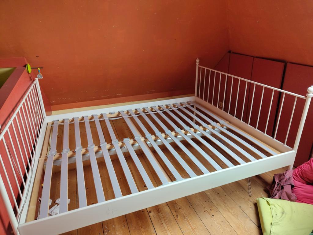 Ikea metalen bedframe Leirvik - 160 x 200 cm. Prinsessenbed, Ophalen, Matras