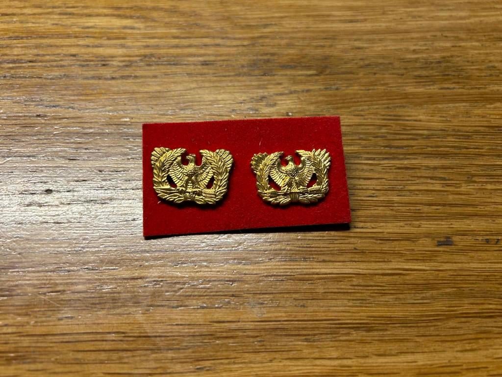 WWII - insigne de col officier U.S.  "WARRANT OFFICER", Collections, Objets militaires | Seconde Guerre mondiale, Autres, Envoi