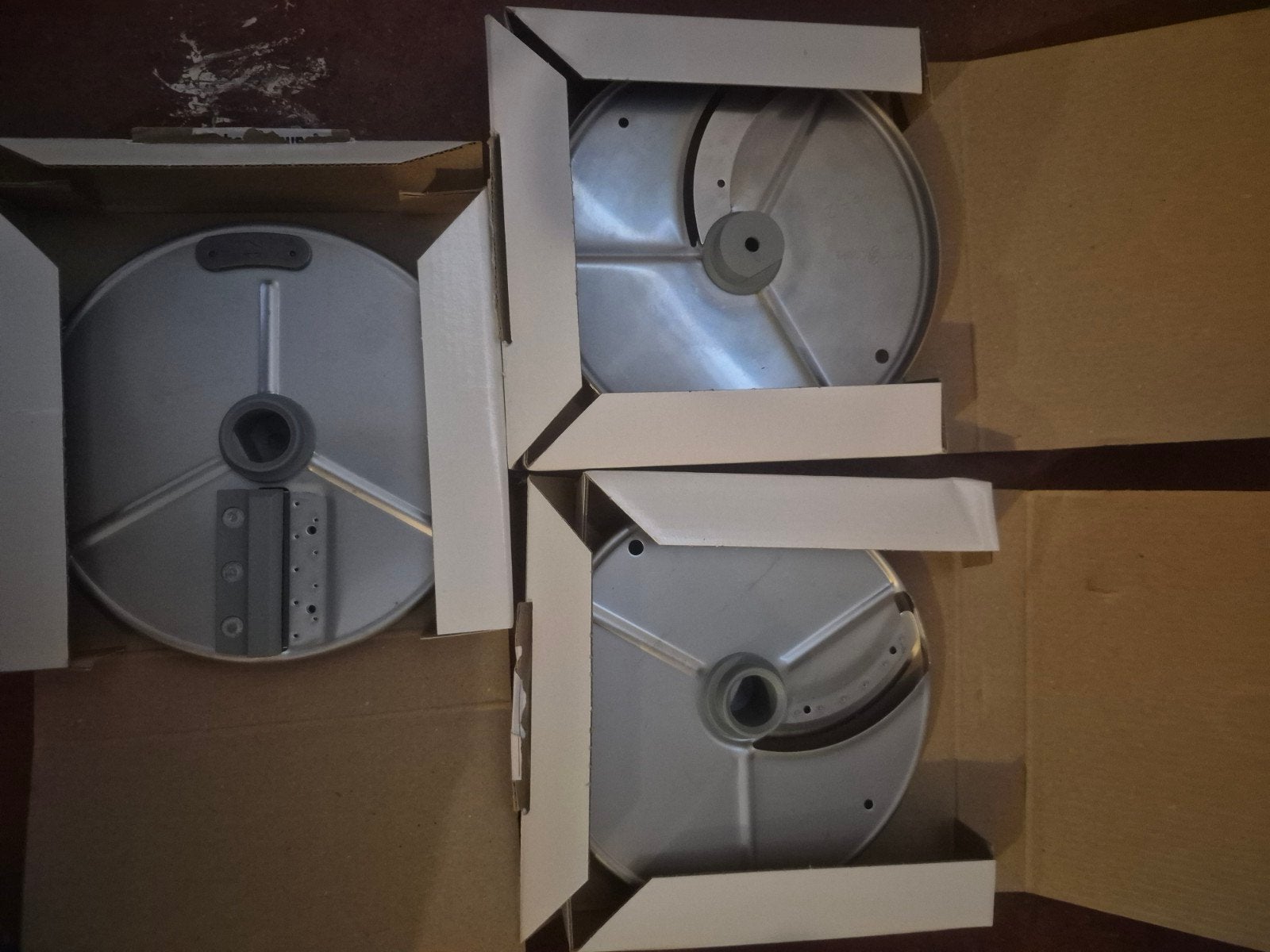 3 disques neufs robot coupe R3,R2 et R4, Enlèvement