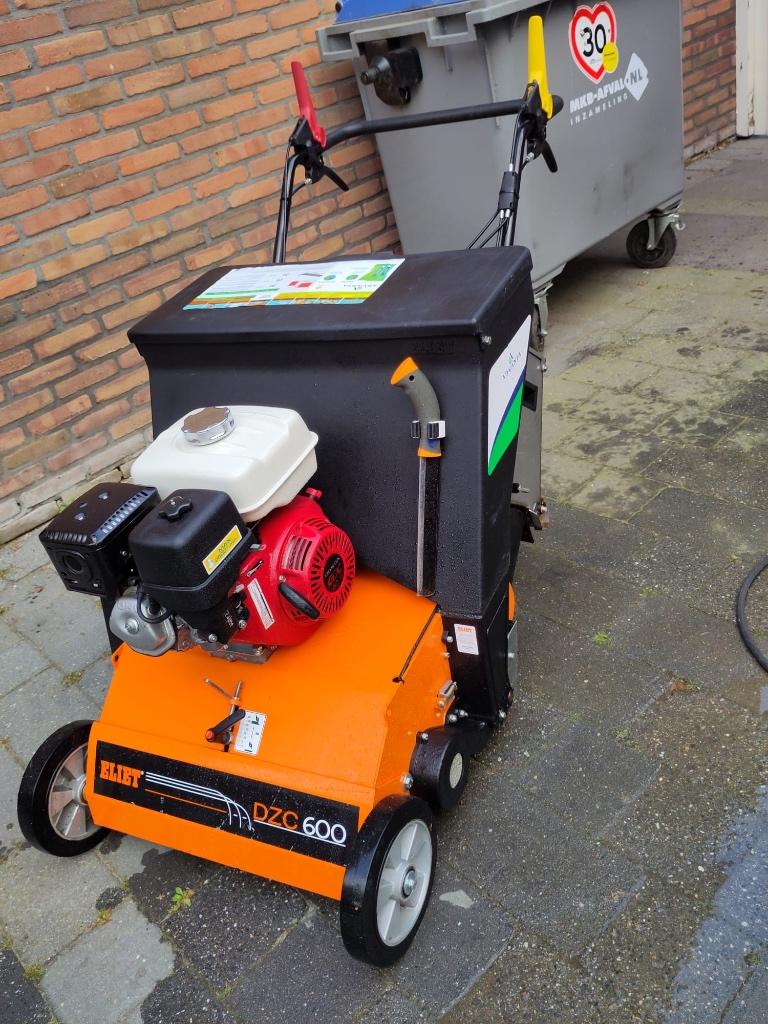 Eliet DZC 600 doorzaaimachine inclusief mestbak, Enlèvement, Comme neuf