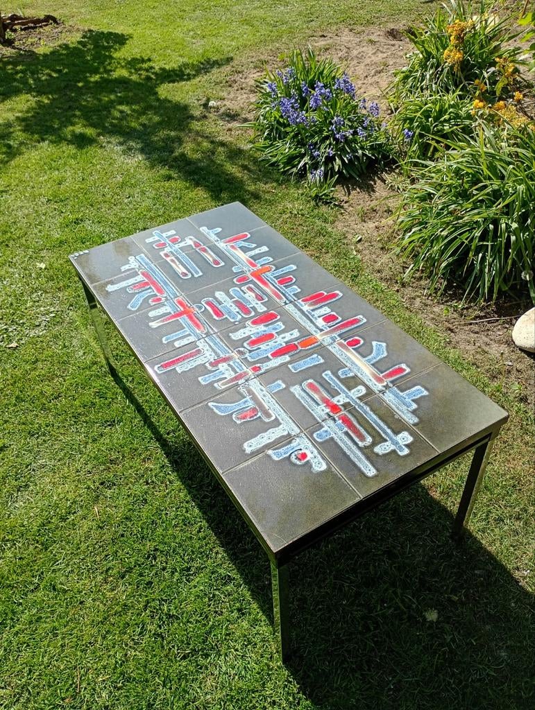 Belarti tegeltafel / salontafel, Ophalen