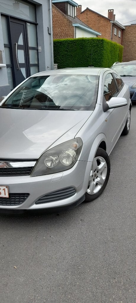 Opel astra gtc 1300cdti, Autos, Argent ou Gris, Achat, Boîte manuelle, 1300 cm³