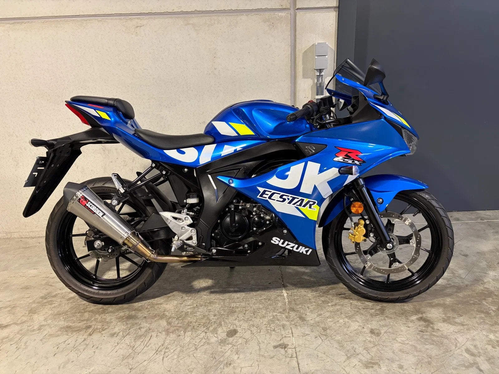 Suzuki GSXR 125 leuke sportieve startersbike met sportuitlaa, Motos, Entreprise, Occasion, Super Sport, Manuelle