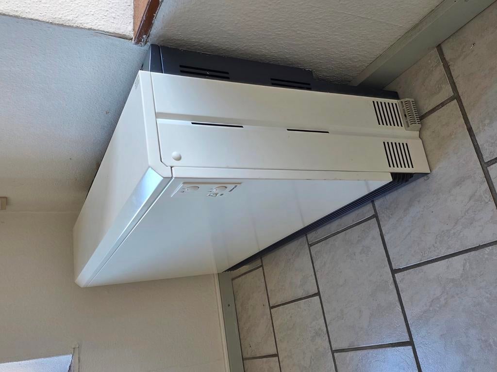 Accumulateurs électriques 3x, Doe-het-zelf en Bouw, Verwarming en Radiatoren, Gebruikt, Ophalen