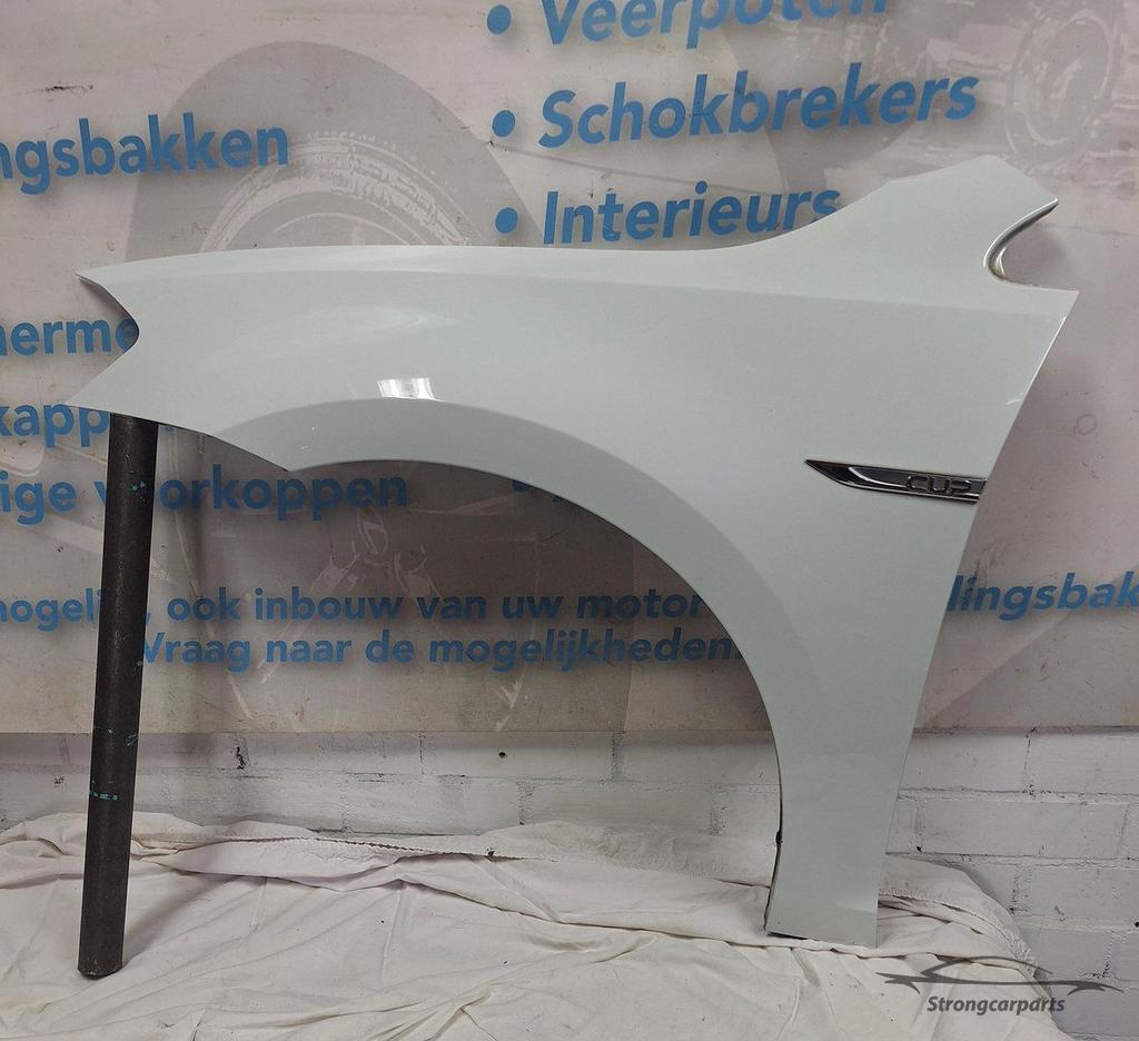 Voorscherm Spartbord links VW Golf 7 VII ORIGINEEL 5G0821105, Autos : Pièces & Accessoires, Carrosserie & Tôlerie, Garde-boue