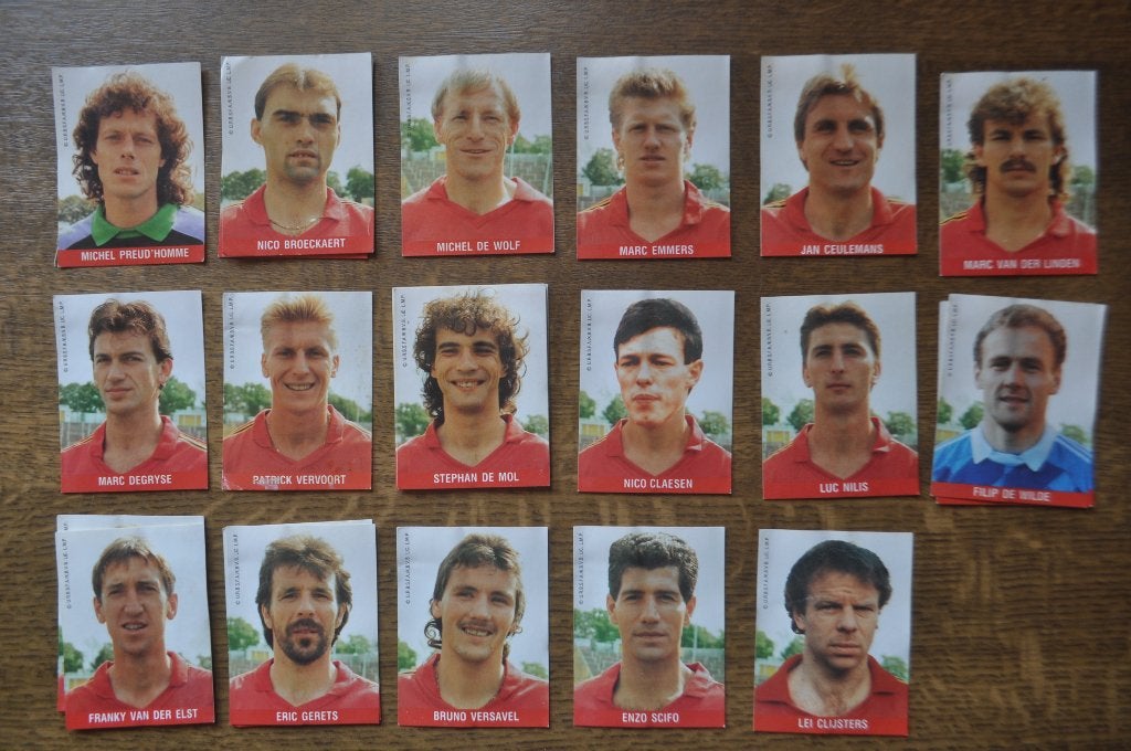 UITGAVE K.B.V.B RODE DUIVELS STICKERS @ 1 EURO/STUK, Ophalen of Verzenden, Zo goed als nieuw, Meerdere stickers