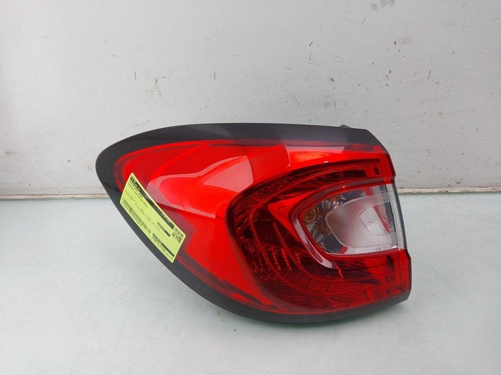 ACHTERLICHT LINKS Captur (2R) (|265558548R|265557367R|), Gebruikt, Renault, Peter-Huppertz-Straße 5
51063  Köln, DE, Dialog.deutschland@renault.de