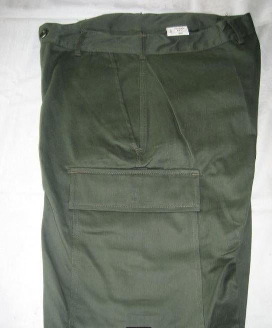 Broeken katoen - kaki - Belgisch leger - ABL, Verzamelen, Ophalen of Verzenden, Landmacht, Kleding of Schoenen