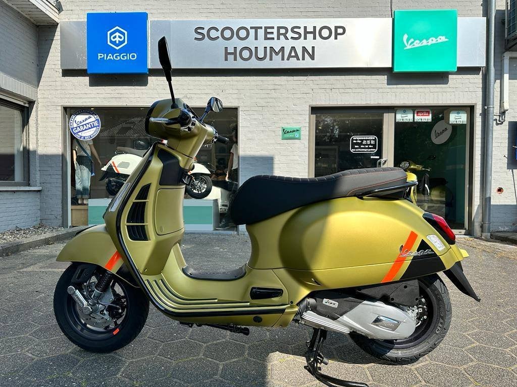 Vespa GTS Super Sport 125cc 80th Verde Ambizioso (nr.32), Fietsen en Brommers, Nieuw, Benzine, 125 cc, Overige modellen