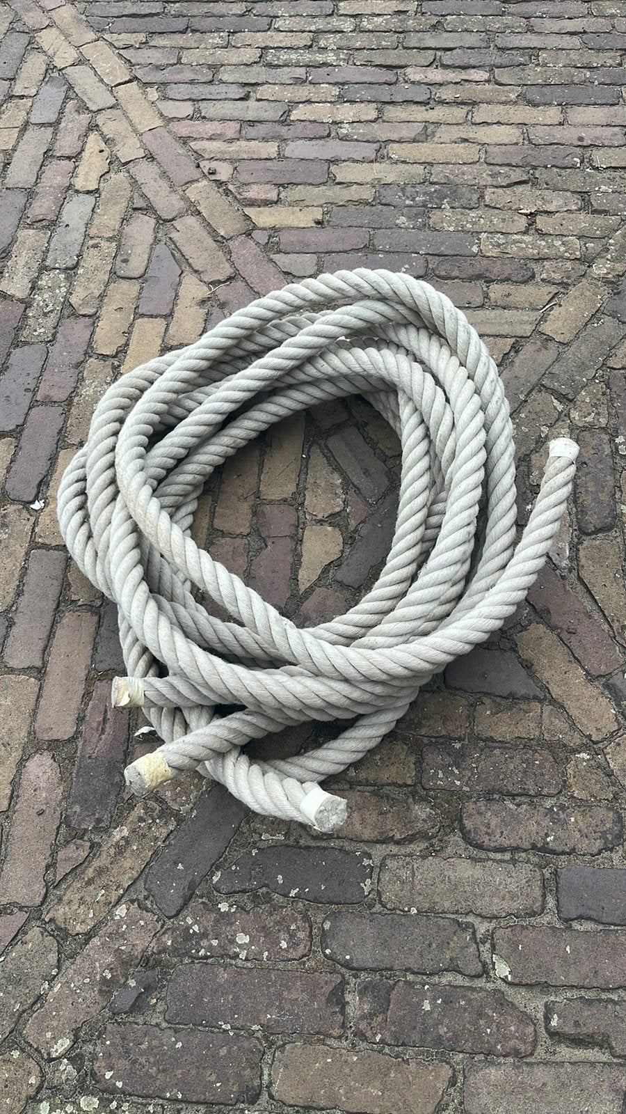 Corde décorative, Enlèvement, Comme neuf