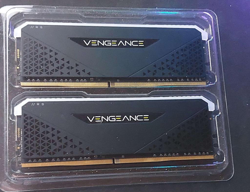 16GB DDR4 3600MHz Corsair Vengeance (2x8GB), Computers en Software, Ophalen, Gebruikt, Desktop, 16 GB