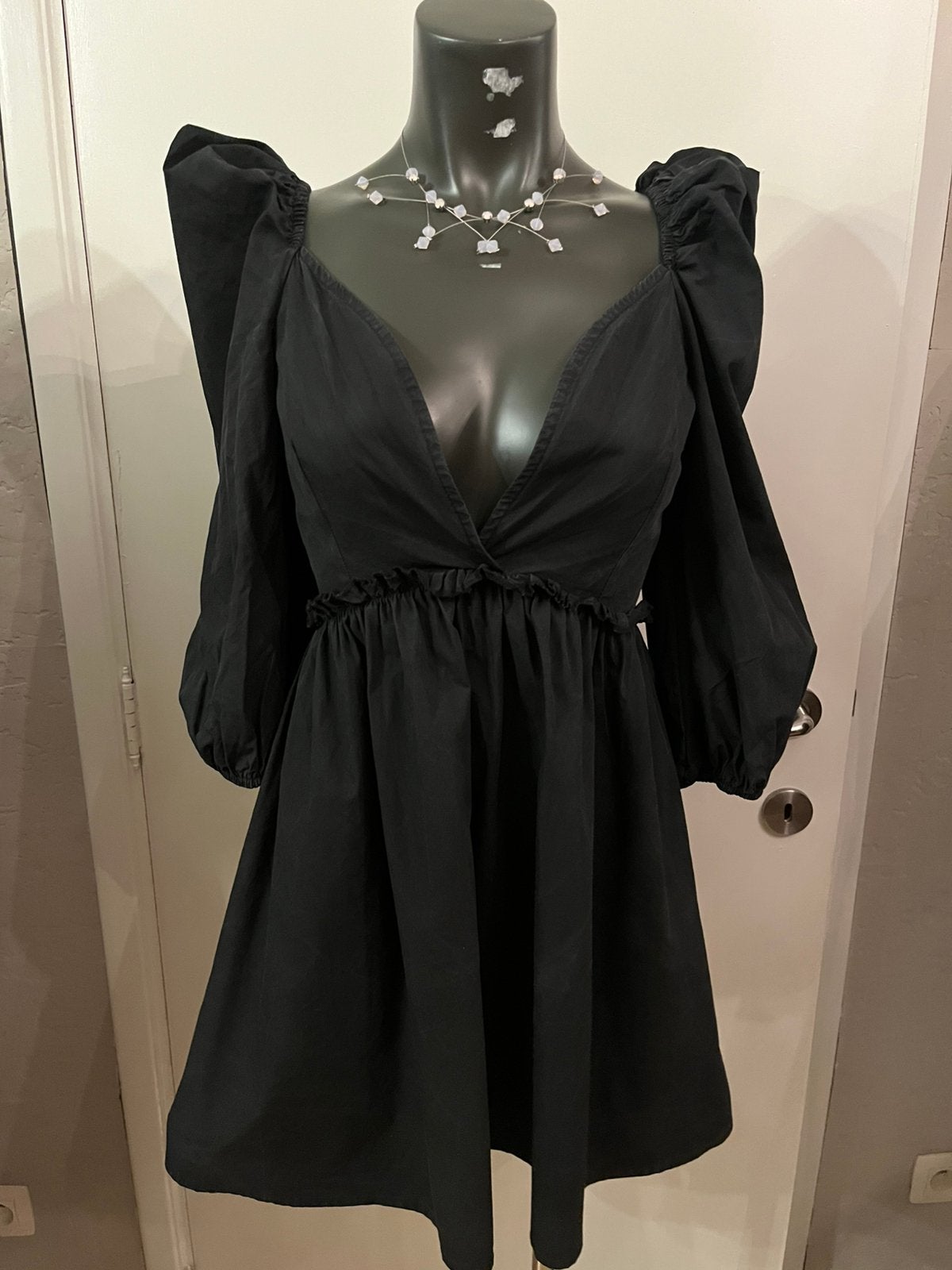 Robe courte cool en coton noir Double Crazy, Vêtements | Femmes, Robes, Enlèvement ou Envoi, Comme neuf, Taille 38/40 (M), Noir