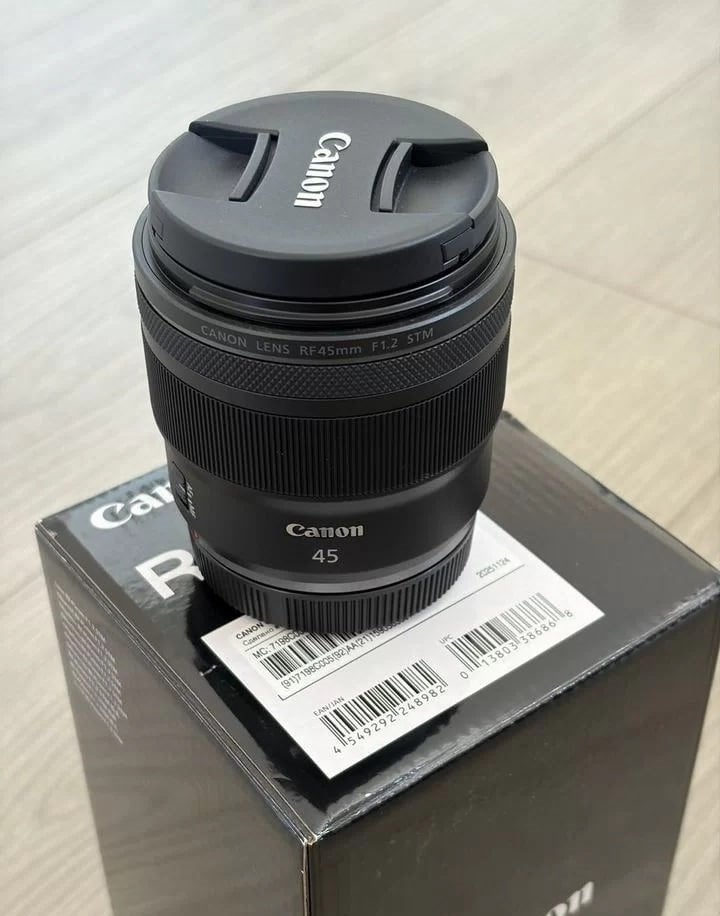 Canon RF 45 mm ou 1,2 pièce, Lentille standard, Filtre inclus, Canon RF, Comme neuf