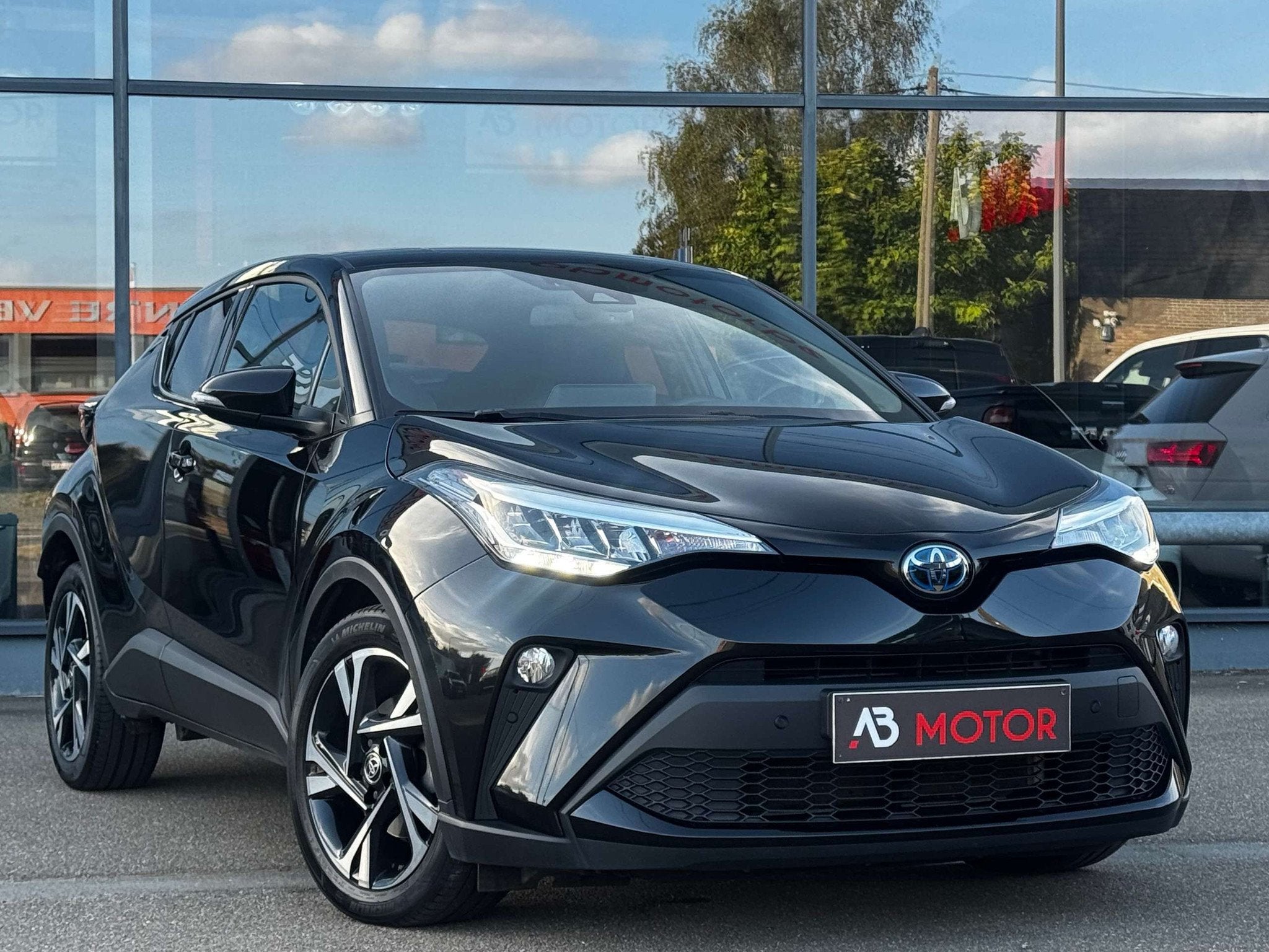 Toyota C-HR C-HR Hybrid 1.8i VVT-i C-Lub 1ER PROPRIETAIRE GA, Auto's, 122 pk, Gebruikt, Euro 6, 4 cilinders