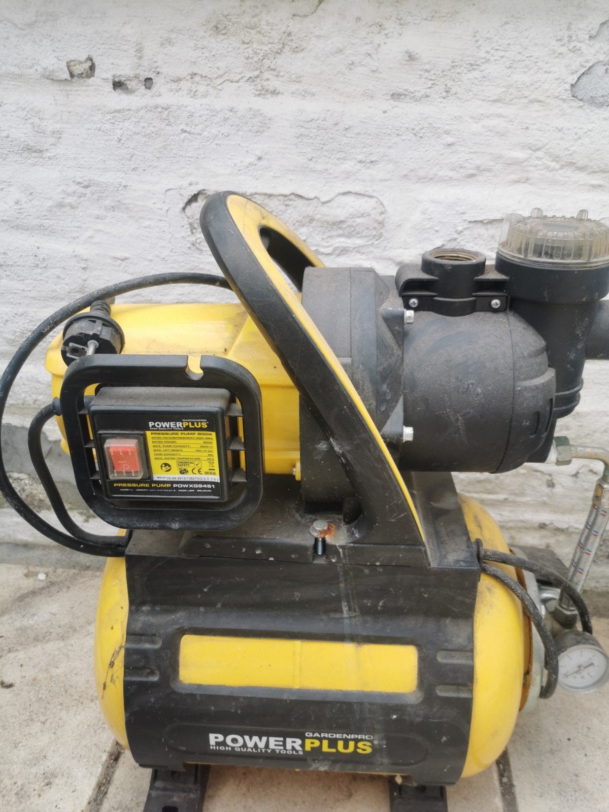 Groupe hydrophore 800w 25lPOWXG9451