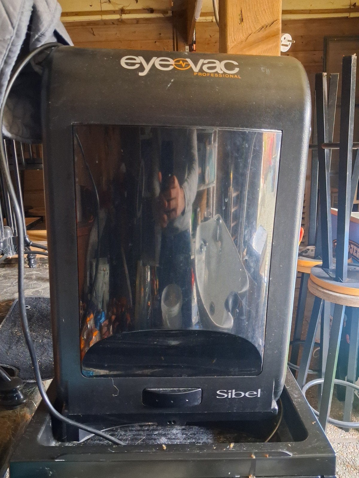 Eye Vac professional haarstofzuiger voor in kapsalon, Ophalen