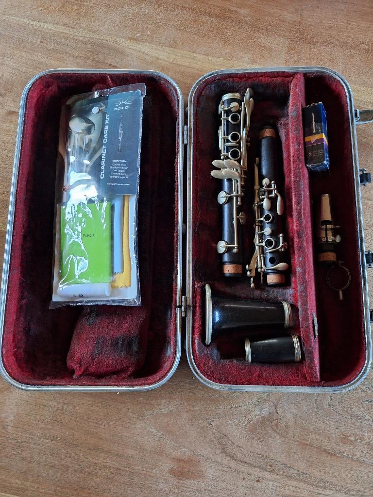 Antieke houten klarinet met koffer en onderhoudskit, Muziek en Instrumenten, Zo goed als nieuw, Met koffer, Hout, Ophalen