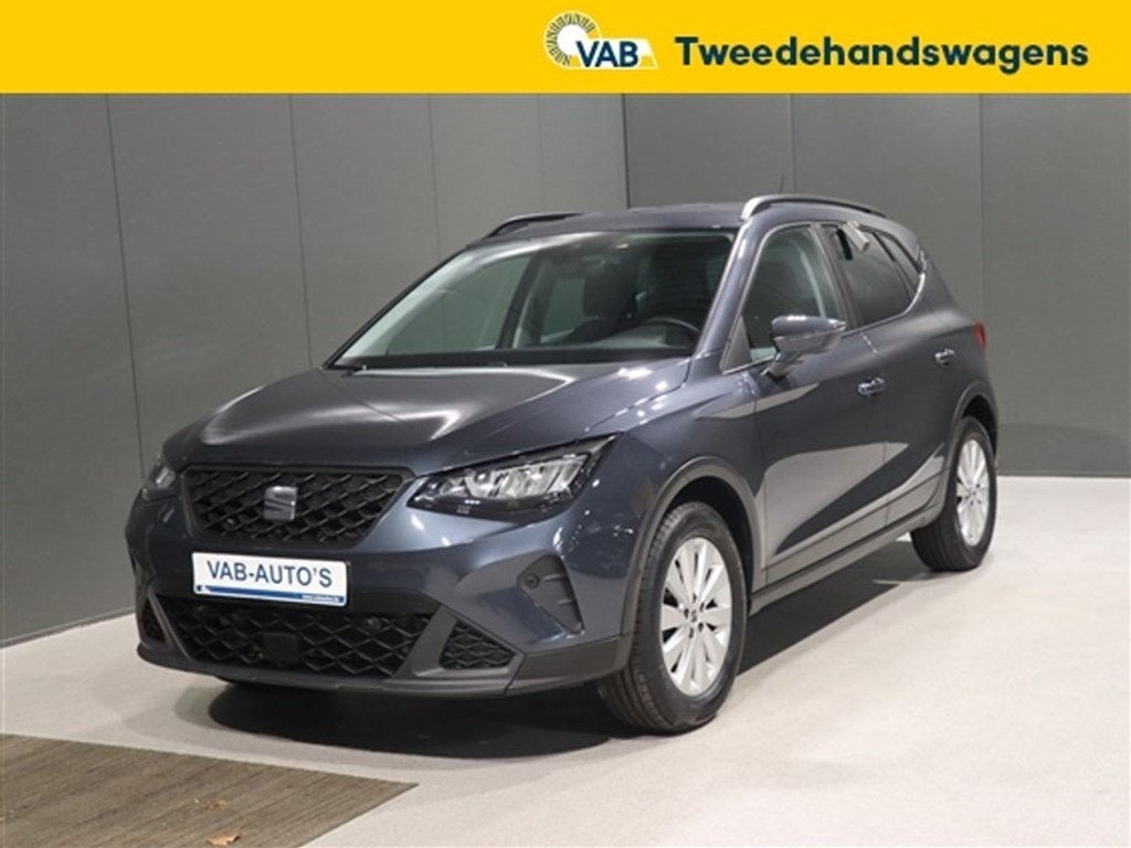 Seat Arona   1.0 TSI 40TH ANNIVERSARY, 121 g/km, Parkeerassistent, 116 pk, Bedrijf