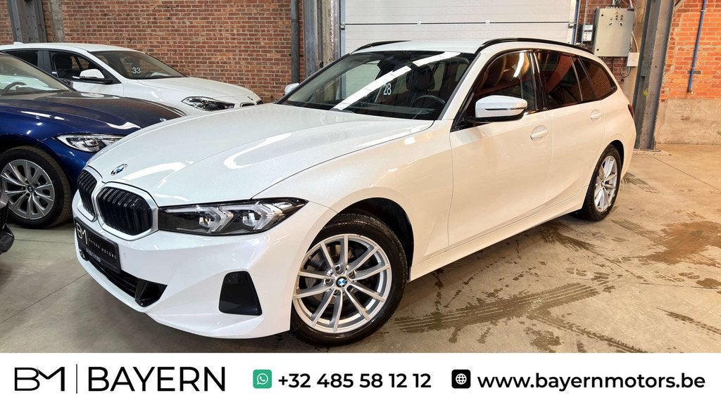 BMW 318 iA Automaat Benzine Facelift Garantie, Auto's, BMW, 1998 cc, Stof, Gebruikt, 4 cilinders
