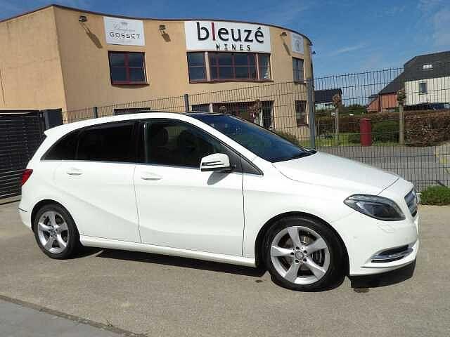 Mercedes-Benz B 180 Sport Edition, Autos, Entreprise, Autres couleurs, Classe B, 5 places