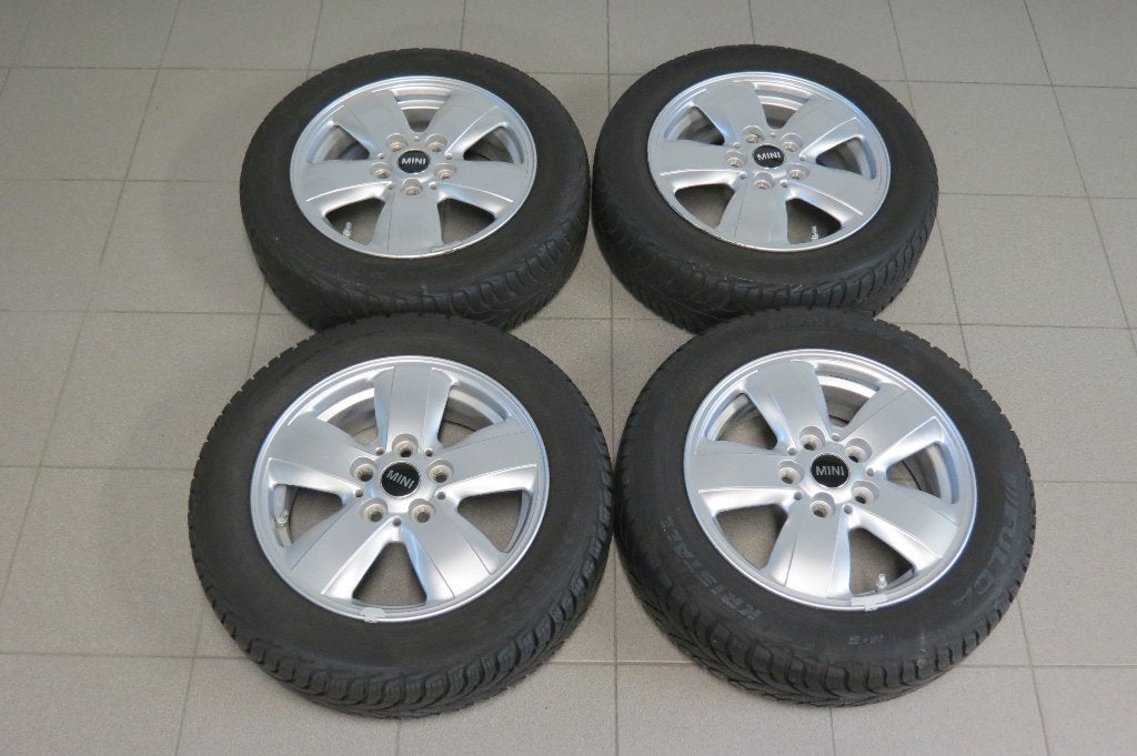 velgen Mini One / Cooper + gratis winterbanden, Auto-onderdelen, Ophalen, Gebruikt, 15 inch, Velg(en)