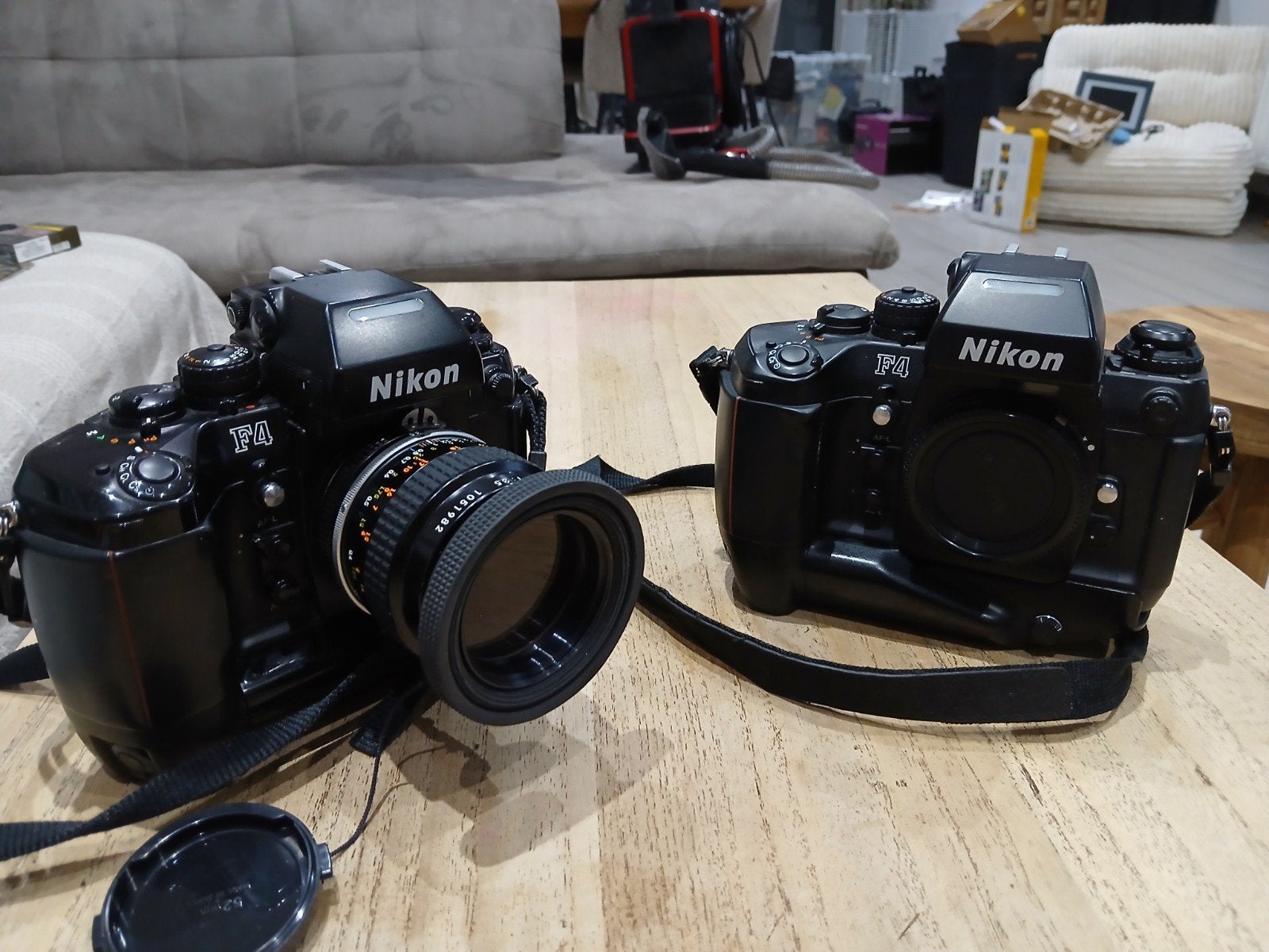 Lot de 2 Nikon F4 professionnels + Micro-Nikkor 55mm f/3.5, TV, Hi-fi & Vidéo, Nikon