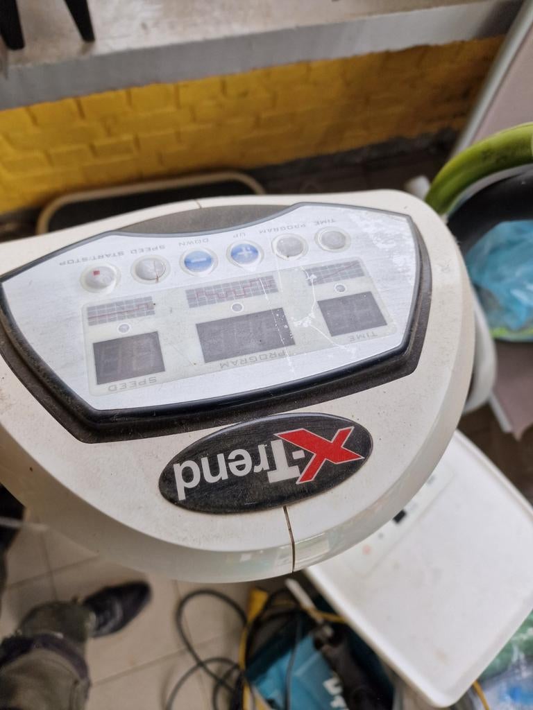 Xtrend trilplaat, Sport en Fitness, Ophalen, Trilplaat