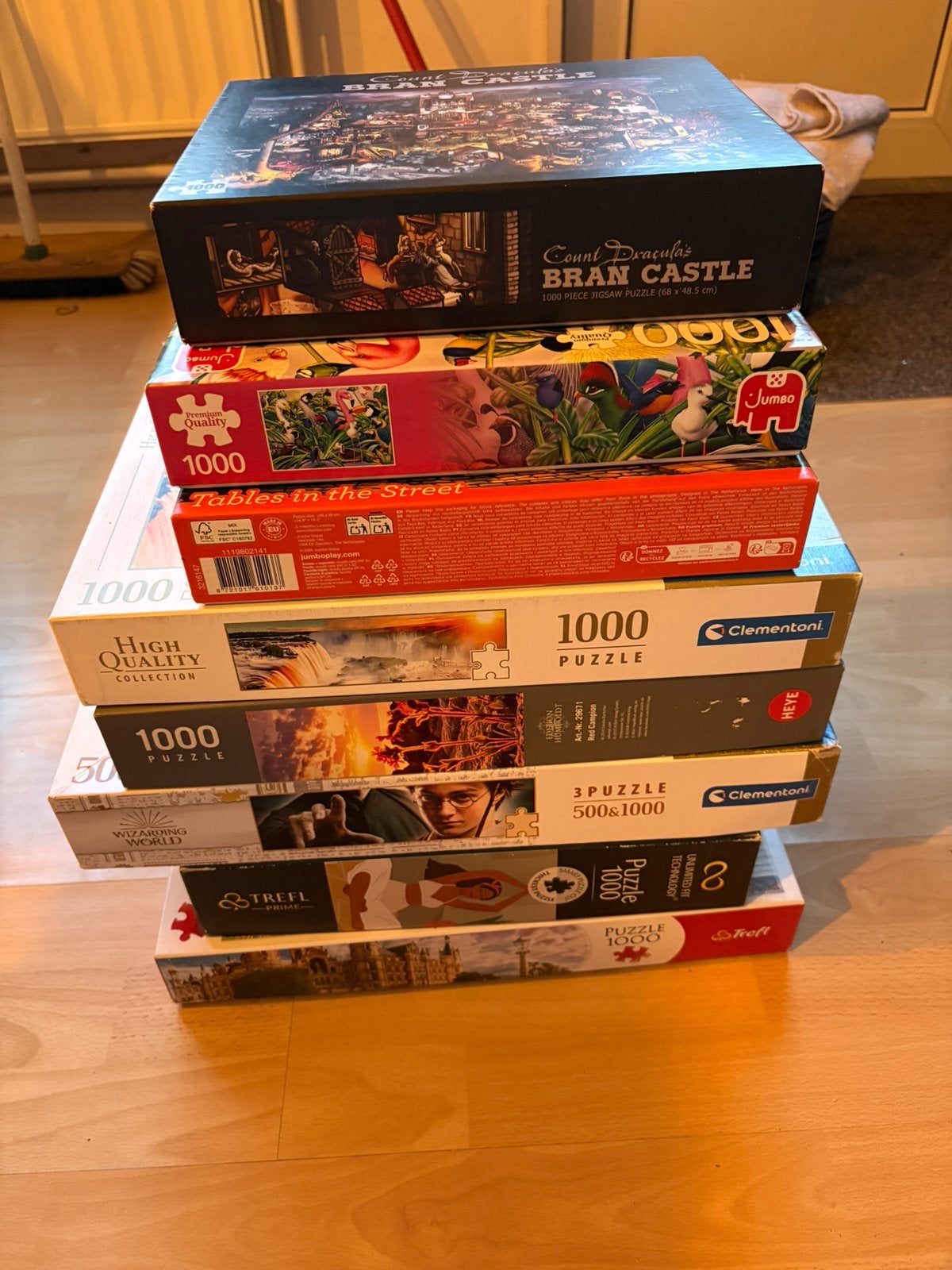 Lot de 8 puzzles 1000 pieces, Enlèvement, 500 à 1500 pièces, Comme neuf, Puzzle
