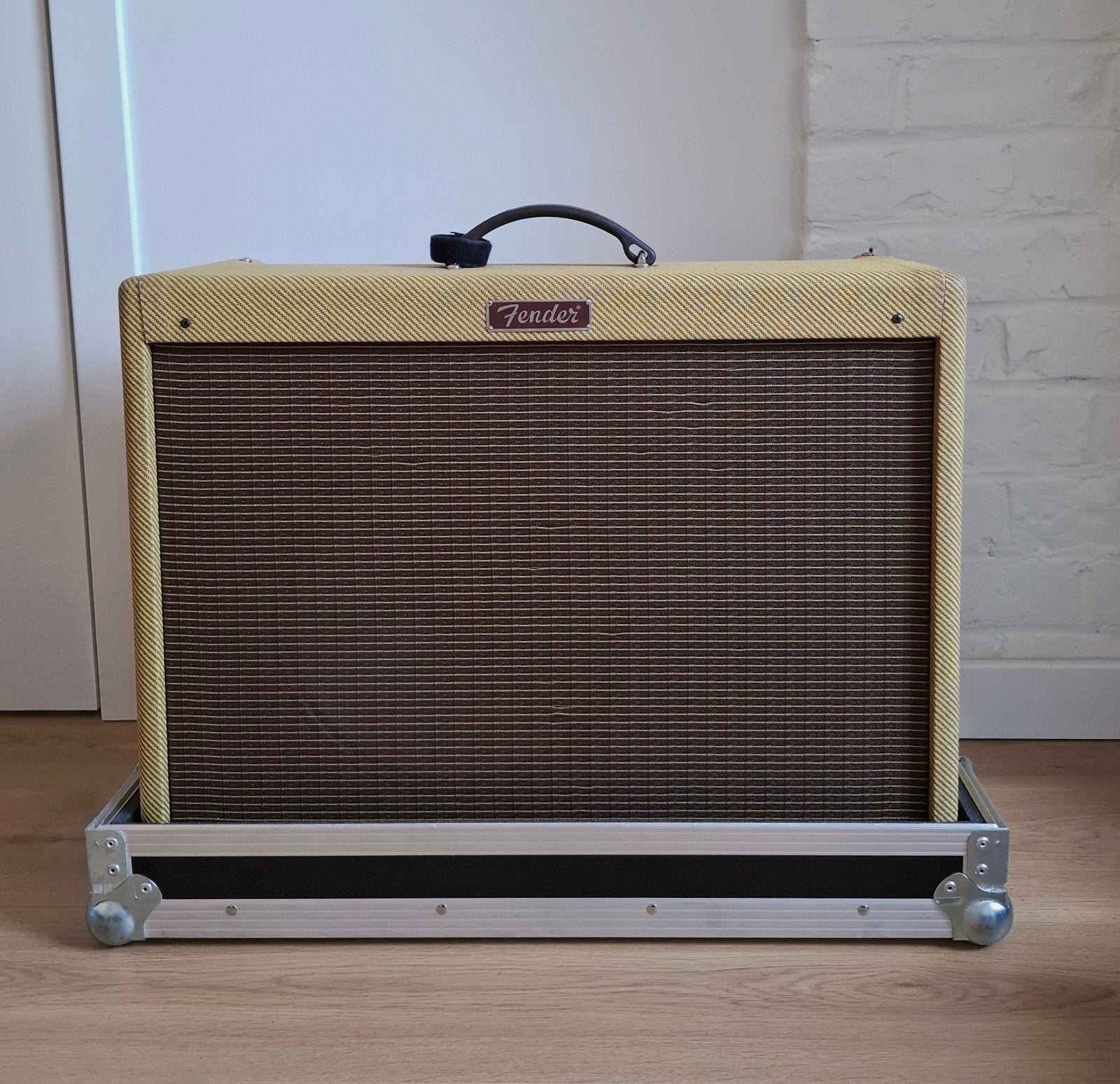 Fender Blues Deluxe + flightcase, Musique & Instruments, Enlèvement, Comme neuf, Guitare, Moins de 50 watts