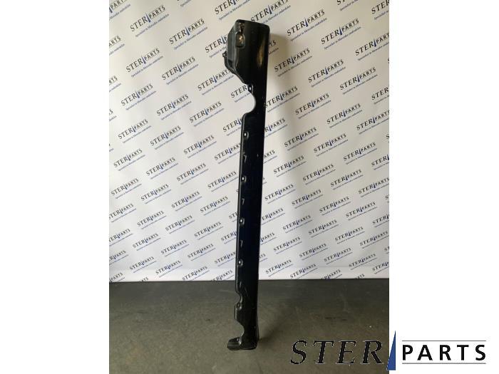 Jupe gauche d'un Mercedes SL (199), 3 mois de garantie, Utilisé, -, -