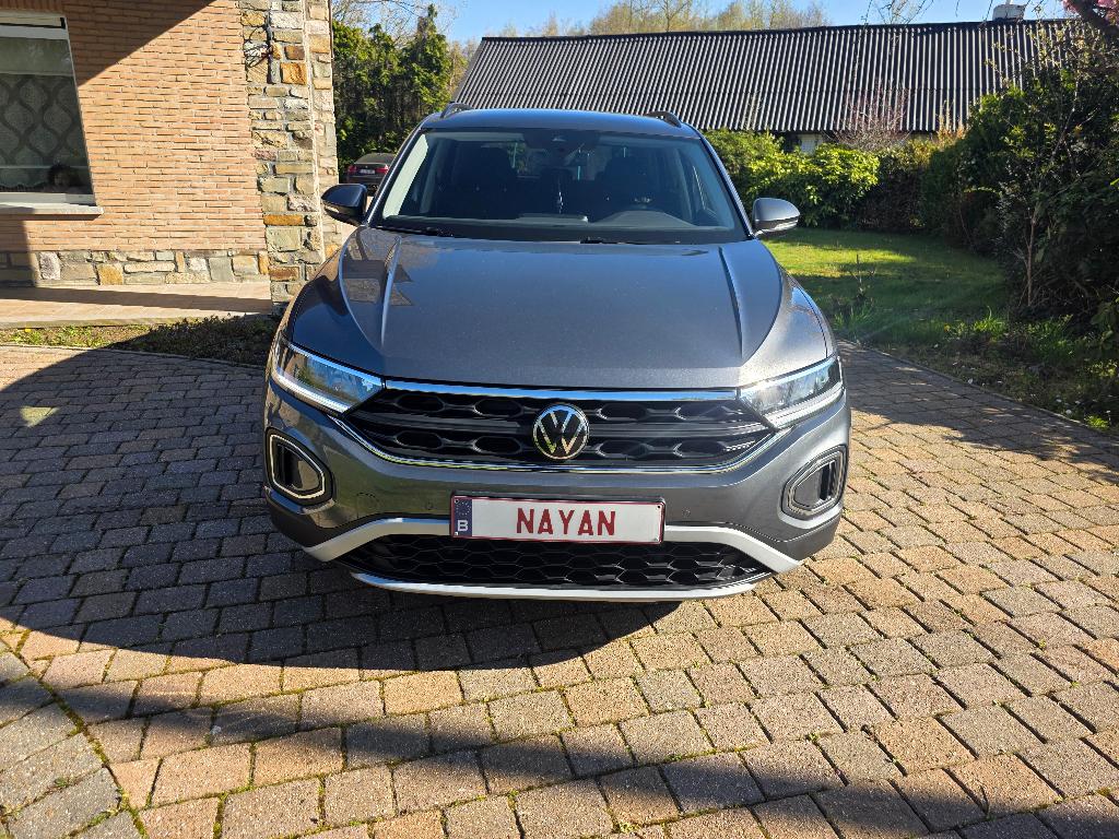 Volkswagen T-Roc 1.0 TSI Life Business | CarPlay | Garantie, Autos, Volkswagen, Achat, Euro 6, Entreprise, Noir