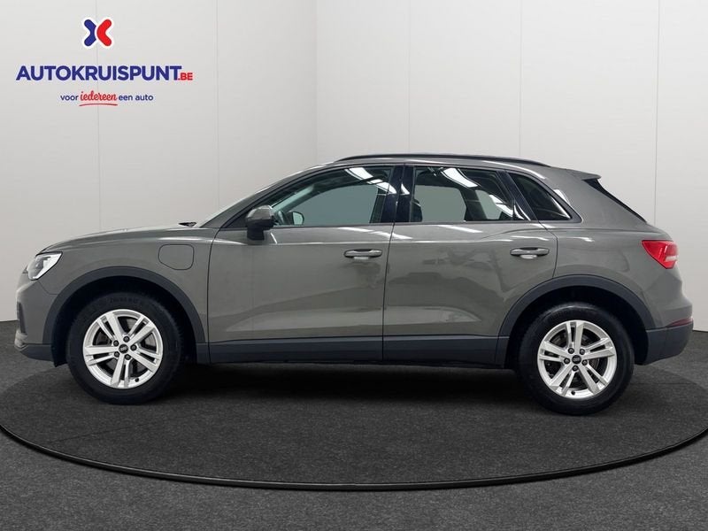 Audi Q3 45 TFSI e Attraction S-TRONIC, Auto's, Gebruikt, 4 cilinders, Parkeersensor, https://public.car-pass.be/vhr/440da996-1c3a-48c5-999f-c4633c6b18c8