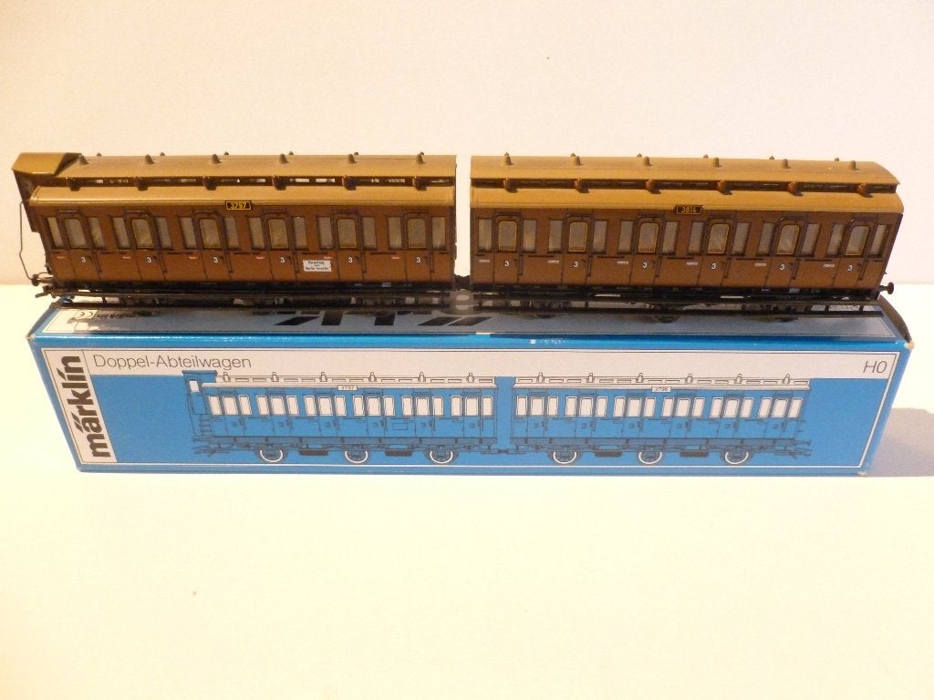 TRAINS HO, Hobby en Vrije tijd, Modeltreinen | H0, Wisselstroom, Wagon, Ophalen of Verzenden, Zo goed als nieuw