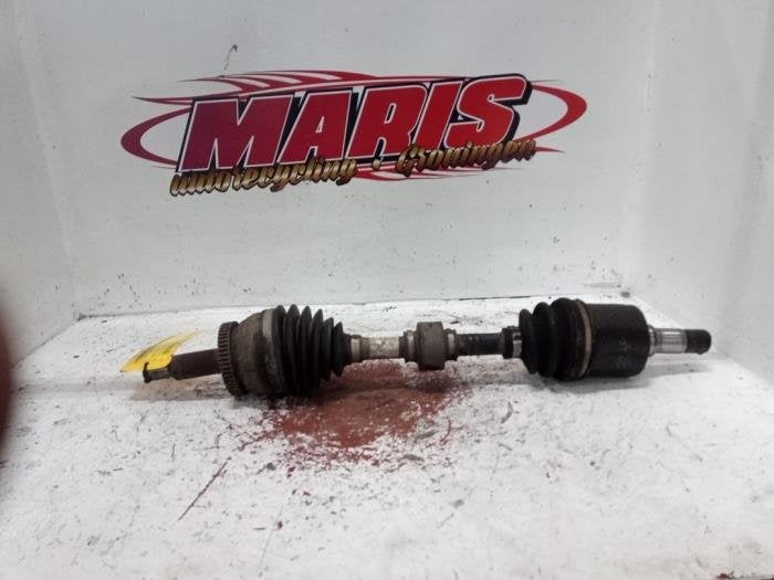 Aandrijfas links-voor van een Hyundai Santafe, Gebruikt, -, -, Hyundai
