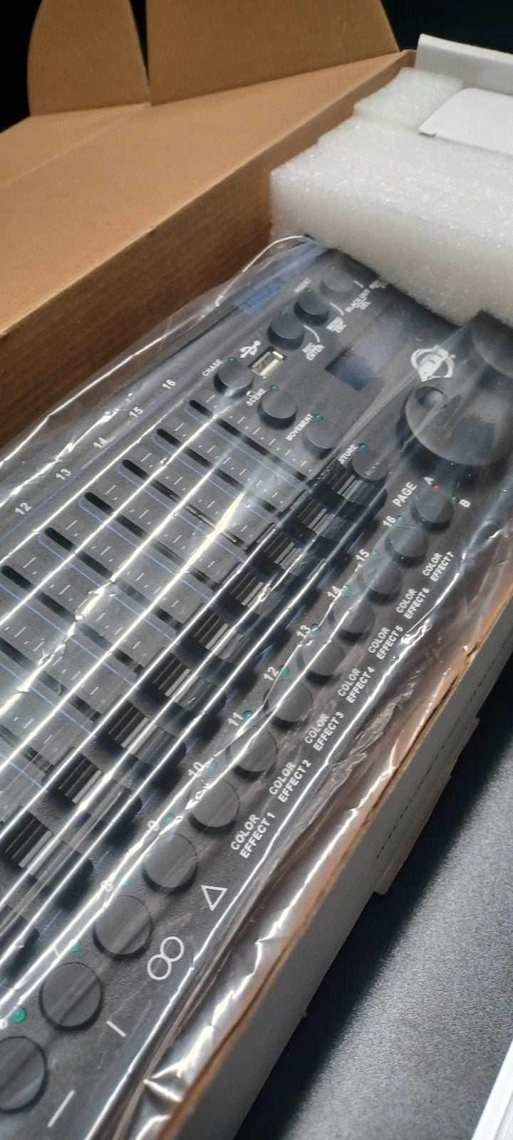 ADJ DMX FX512 Contrôleur DMX 19 pouces, Muziek en Instrumenten, Ophalen, Nieuw, Licht, Geluidgestuurd