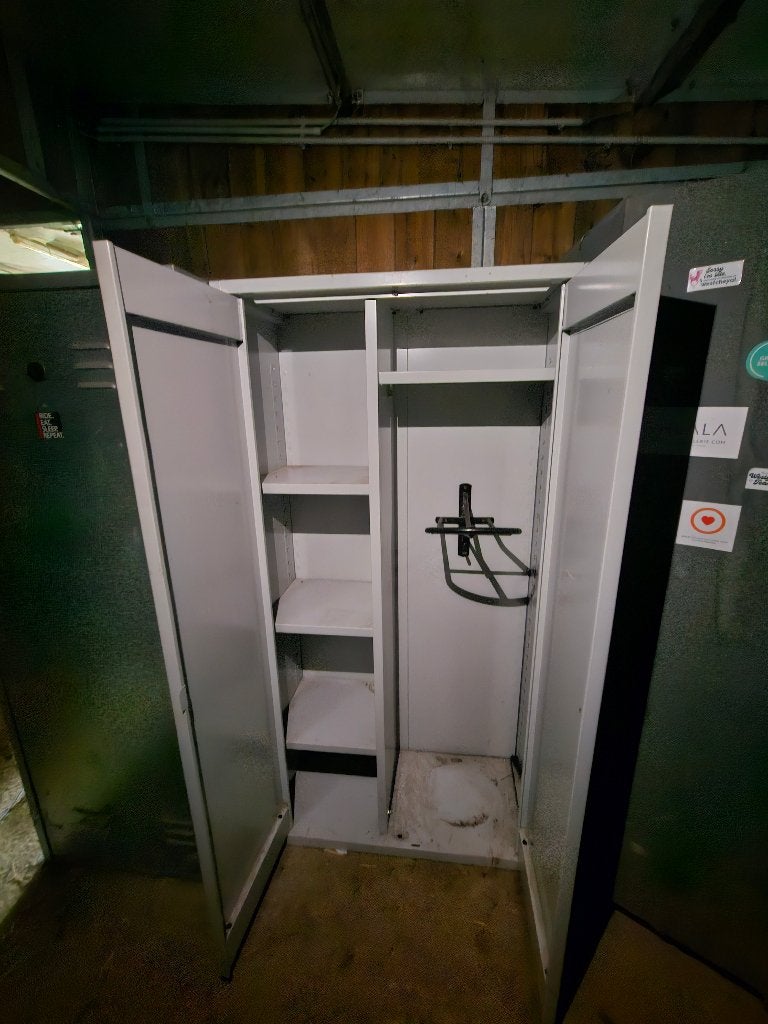 Armoire metallique, Enlèvement, Utilisé
