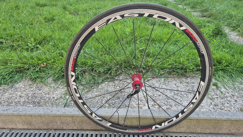 Goede Voor wiel Racefiets “ Easton” 28 inch 622 x 13c ==>, Titanium, Zo goed als nieuw, Easton, Racefiets