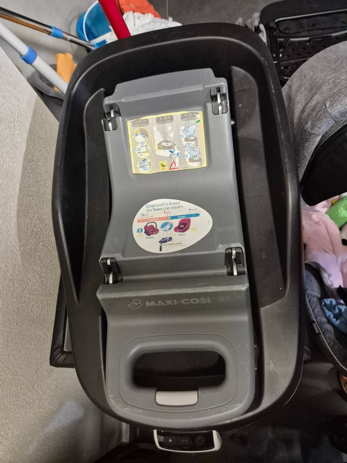 Isofix maxi cosi, Ophalen, Isofix