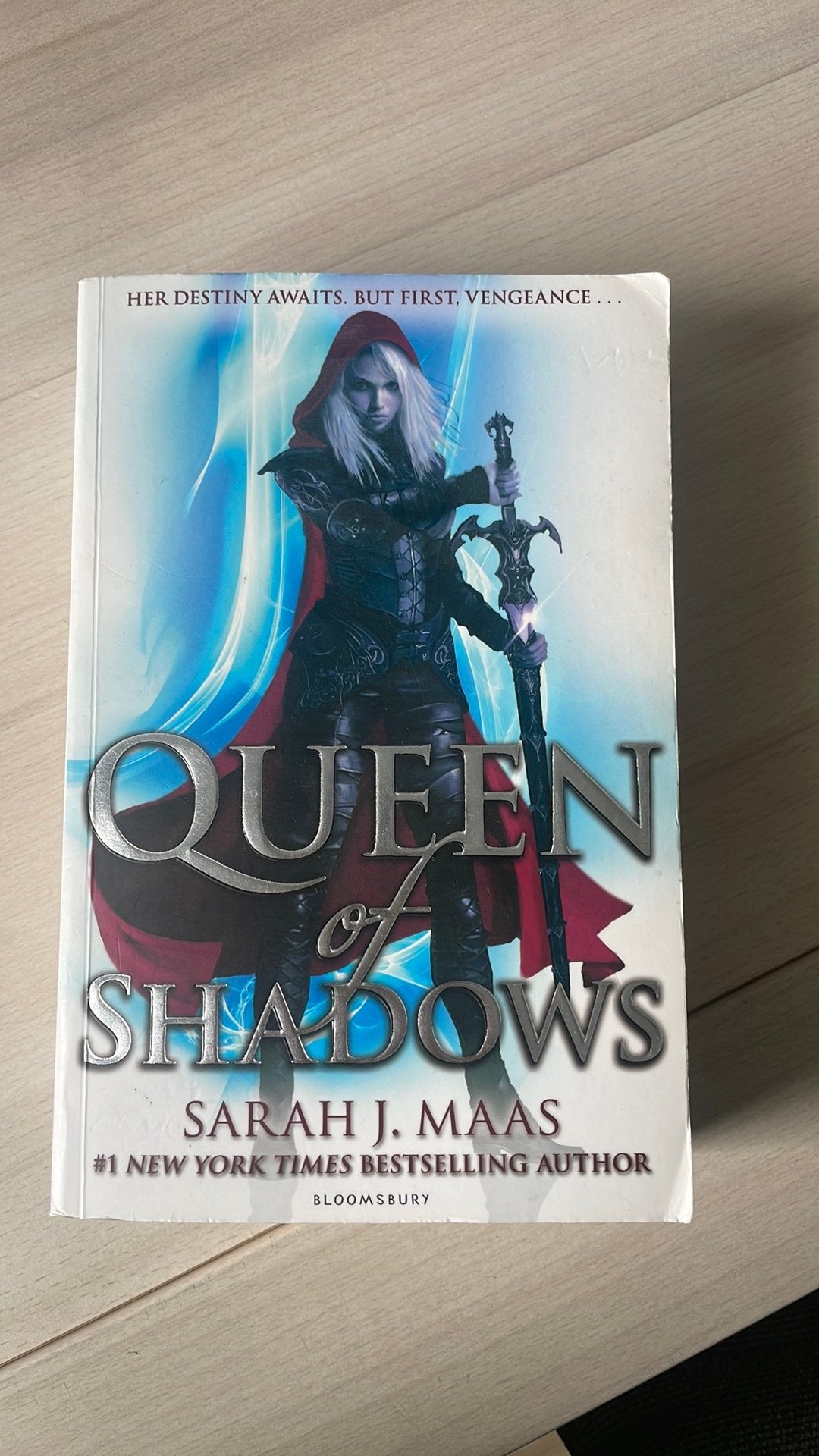 Queen of shadows, Boeken, Ophalen of Verzenden, Gelezen