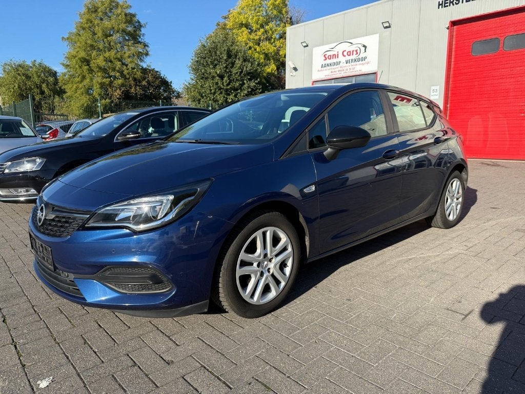 Opel Astra 1.2 benzine bouwjaar 2021 117.000 km goede staat, Auto's, Voorwielaandrijving, Stof, Bedrijf, 5 deurs