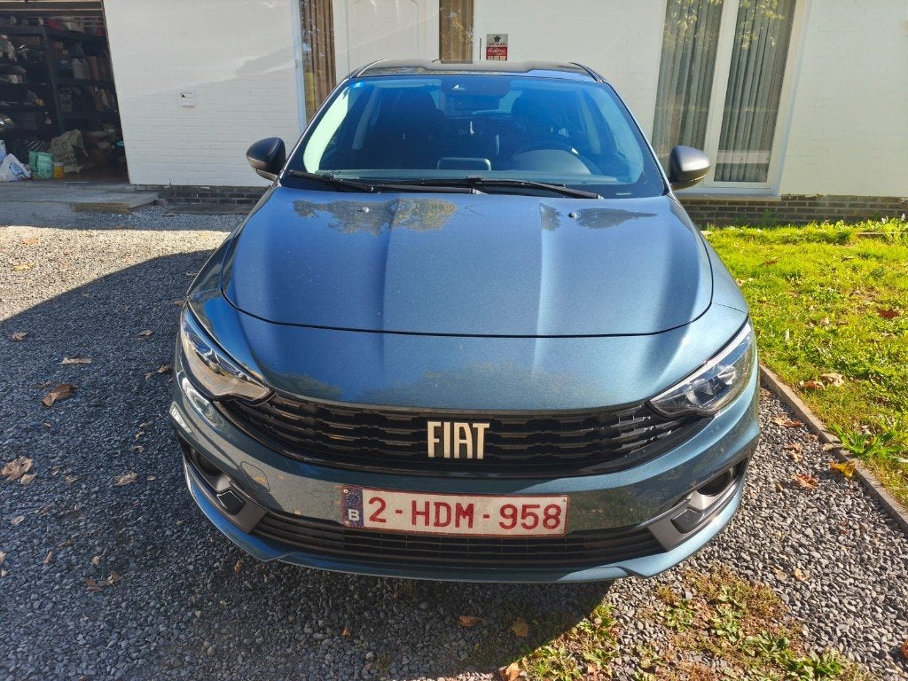 Fiat Tipo 1.5 Hybrid 130 pk 56.660 km 1e prop. 06/2023, Auto's, Dealer onderhouden, Stof, 4 cilinders, 96 kW