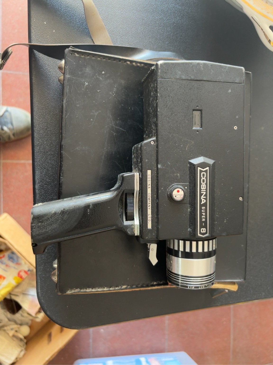 Cosina super 8 camera, Ophalen