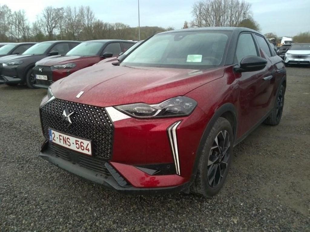 DS DS 3 E-TENSE Opera, Autos, DS, Rouge, https://public.car-pass.be/vhr/39cdedbe-6c2e-4e41-800c-3891aee80e11, Euro 6, Entreprise