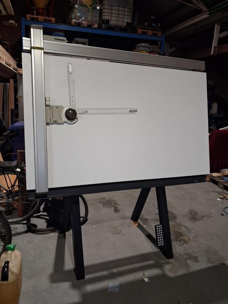 Tekentafel, Doe-het-zelf en Bouw, Ophalen