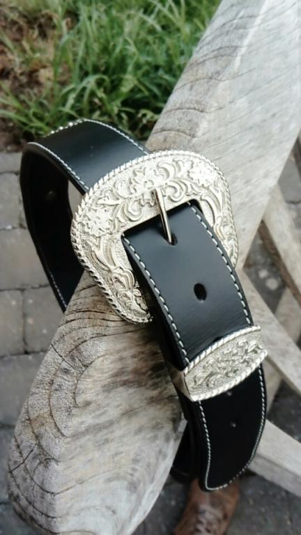 Jolie ceinture typée western, Enlèvement, Western